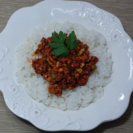 Krok 6 - Potrawka z ryżem i mięsem mielonym foto