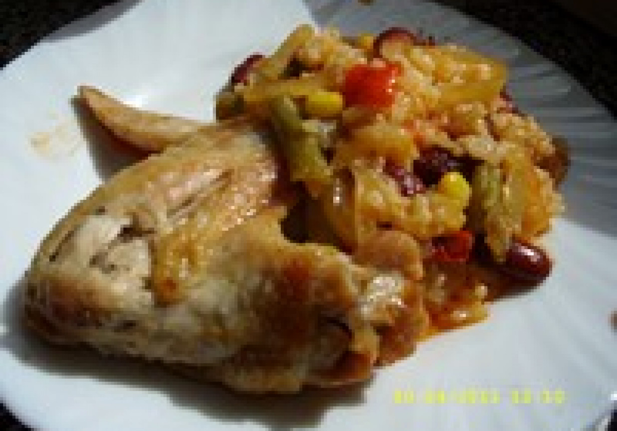Potrawka z ryżem i skrzydełkami foto