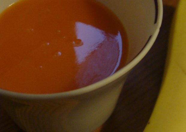 Fotografia przedstawiająca Pożywny sok dla maluszka