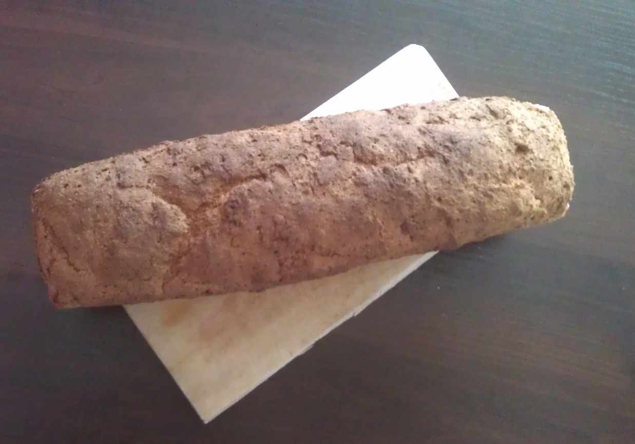 Prawdziwy żytnio-pszenny chleb na zakwasie ze starego przepisu : foto