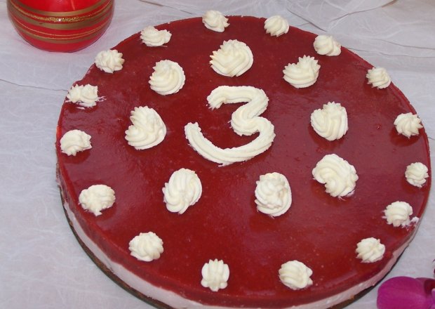 Fotografia przedstawiająca Prawie jak tort, czyli sernik na zimno :)