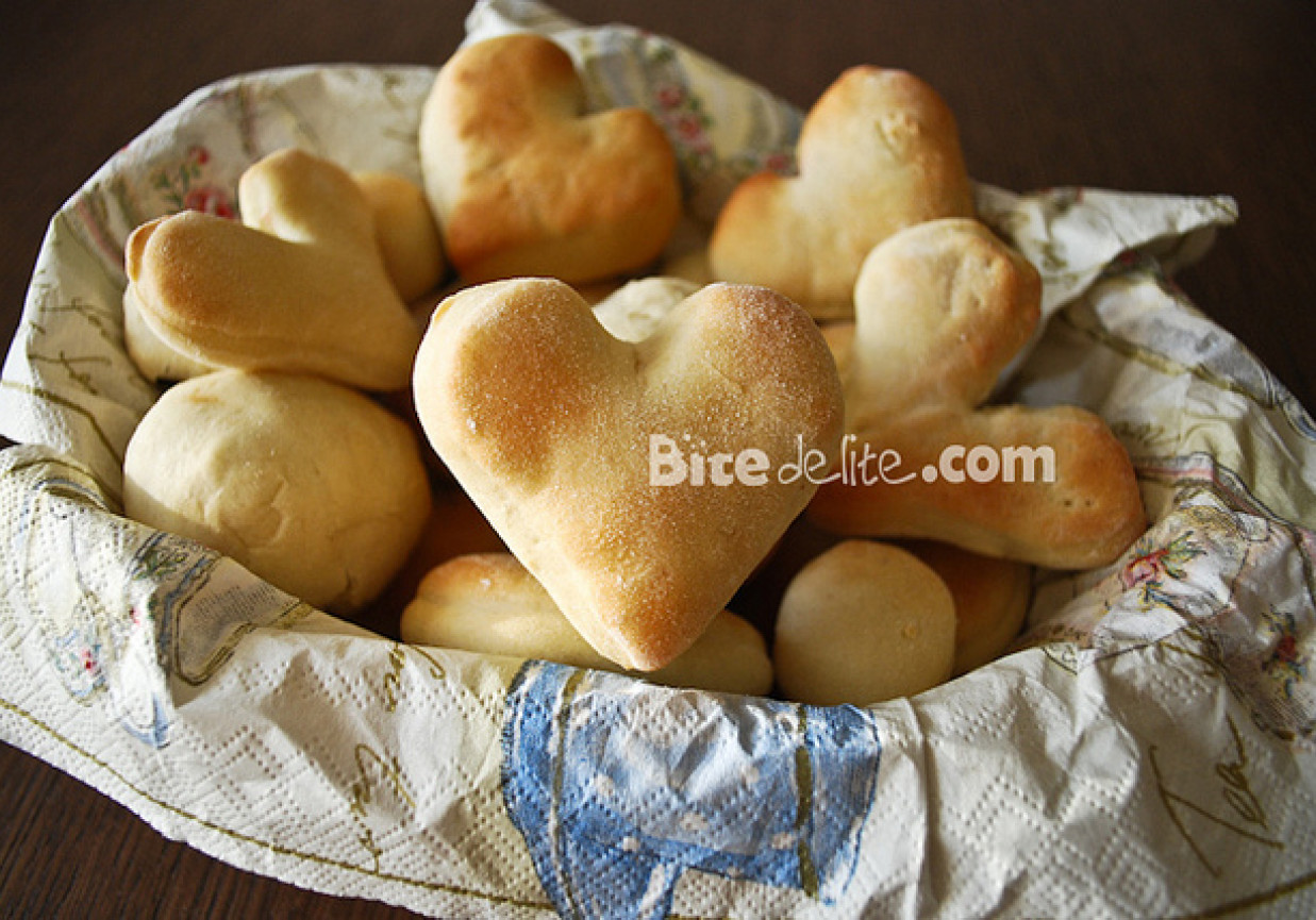 Proste przepyszne bułeczki drożdżowe foto