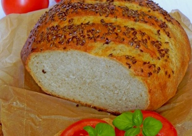Fotografia przedstawiająca Prosty chleb na zakwasie żytnim