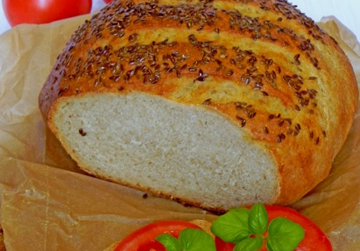 Prosty chleb na zakwasie żytnim foto