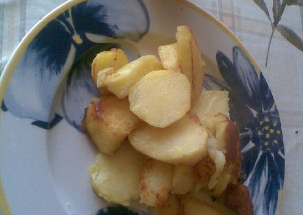 Fotografia przedstawiająca Prosty obiad z ziemniakami