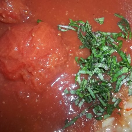 Krok 4 - Prosty sos pomidorowy do makaronu foto