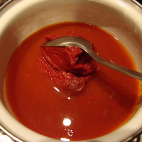 Krok 1 - Prosty sos pomidorowy do tortelloni foto