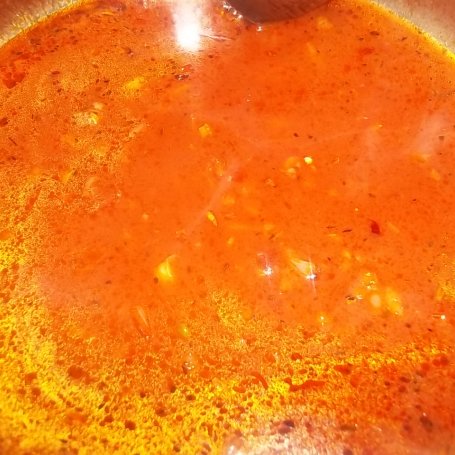 Krok 4 - Prosty sos pomidorowy foto