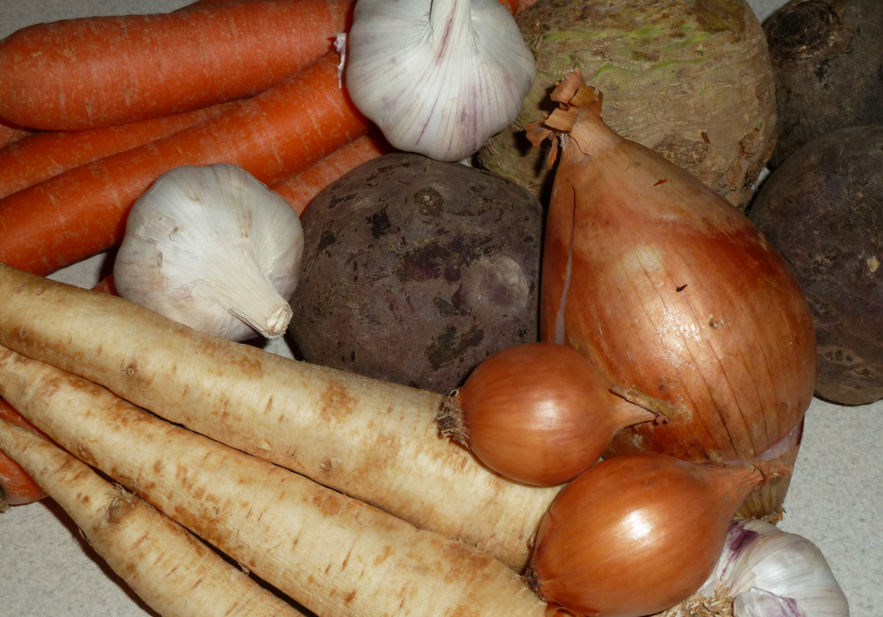 Przechowywanie warzyw – skarbów jesieni