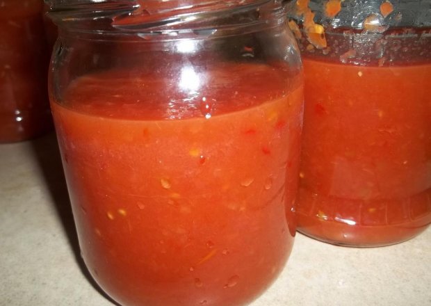 Fotografia przedstawiająca Przecier pomidorowo-paprykowy