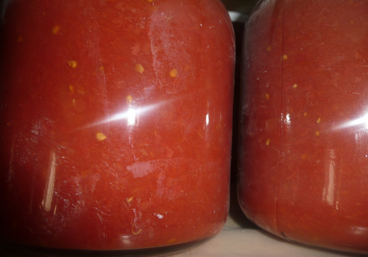 przecier pomidorowy na zime foto