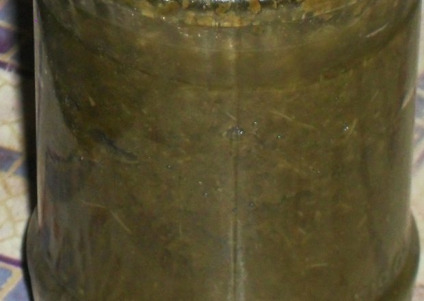 Fotografia przedstawiająca przecier szczawiowy do słoików