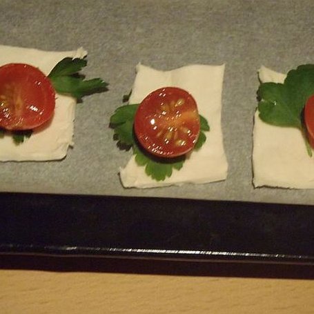 Krok 4 - Przekąski z pomidorkami koktajlowymi foto