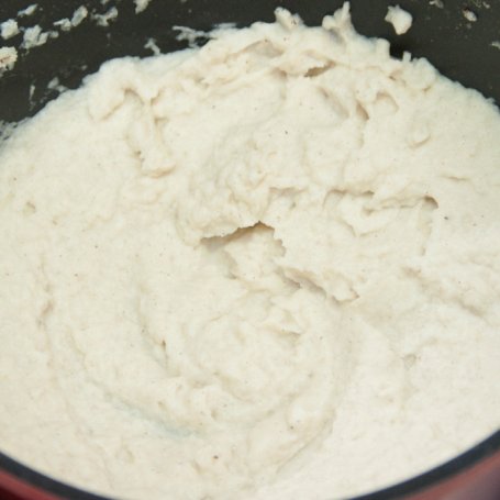 Krok 2 - Przepis dnia III, odc. 46: Ziołowy filet z kurczaka na purée z kalafiora foto