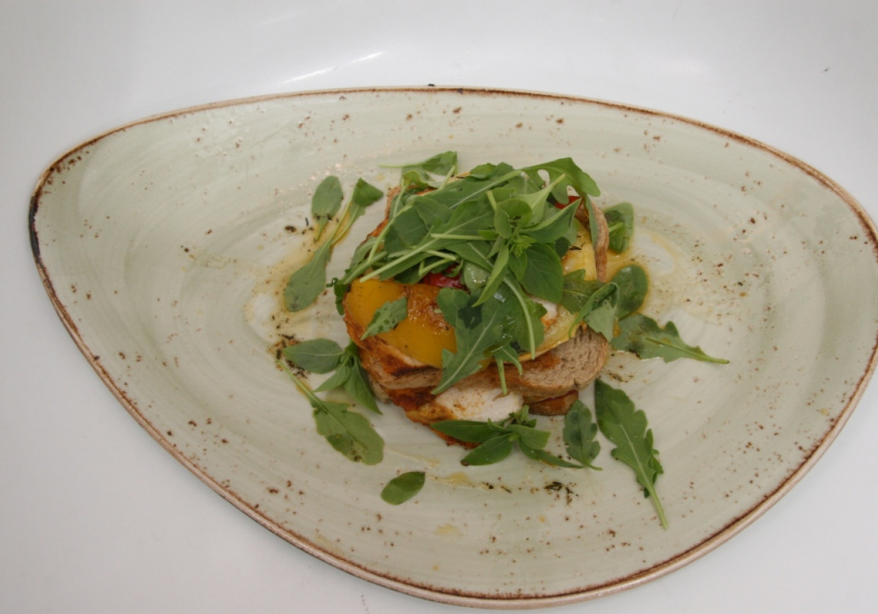 Przepis dnia III, odc. 48: Camembert pieczony z kurczakiem foto