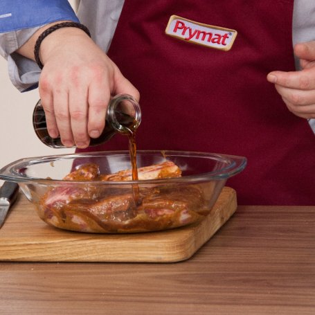 Krok 2 - Przepis dnia IV, odc. 17: Wolno pieczone żeberka wołowe w ciemnym piwie foto