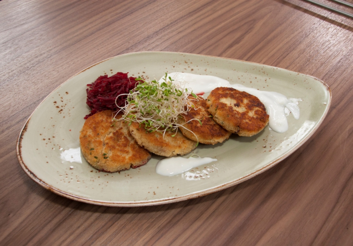Przepis dnia IV, odc. 6: Kotlety z kaszy manny  foto