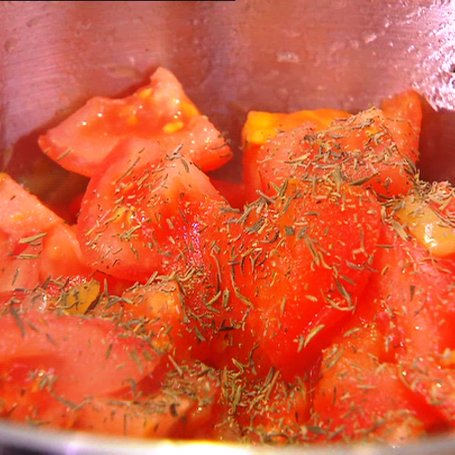 Krok 1 - Przepis dnia, odc. 30. Krem z pomidorów z serem pleśniowym foto