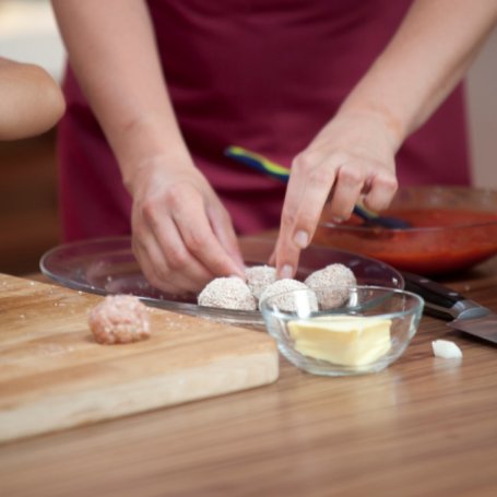 Krok 2 - Przepis dnia V: Kulki mięsne zapiekane z ratatouille, odc. 21 foto