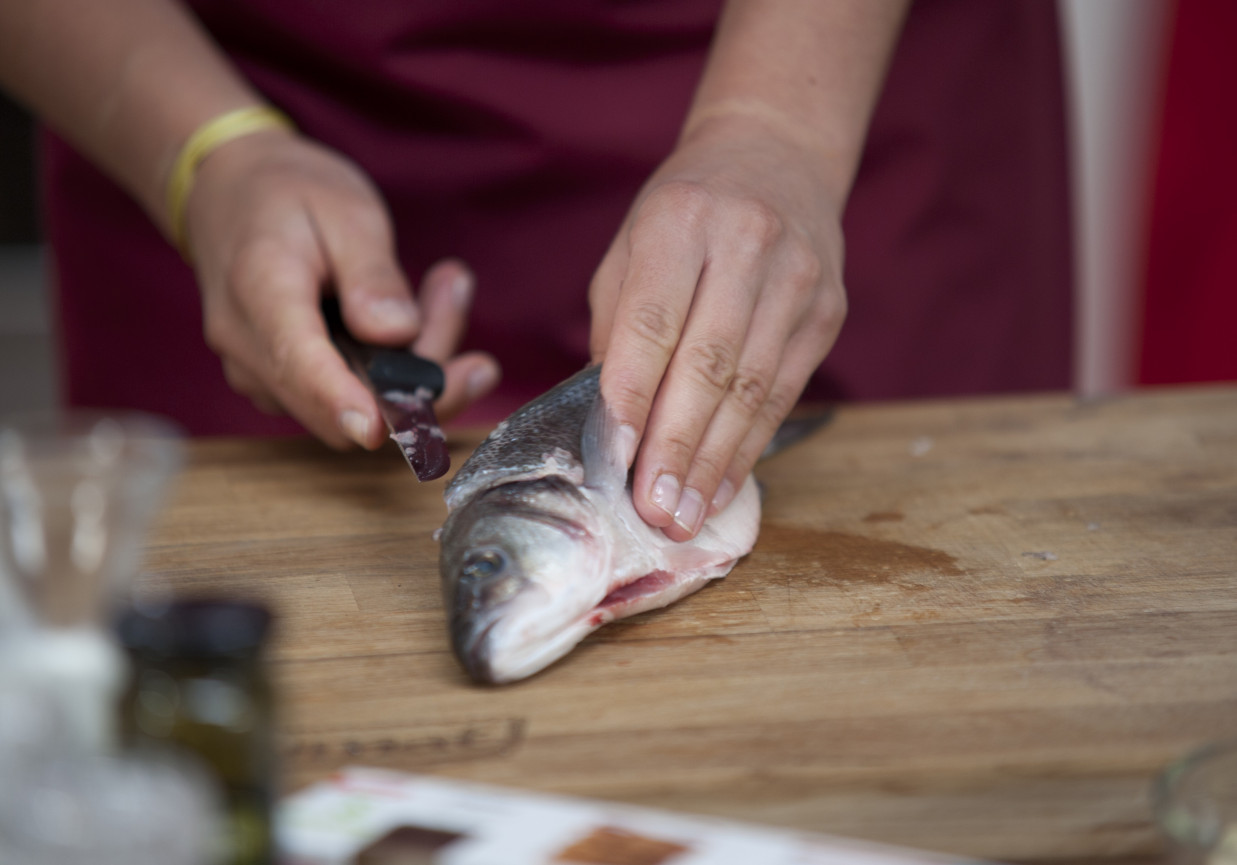 Przepis Dnia V: Okoń pieczony z migdałami i purée cytrynowym, odc. 52 foto