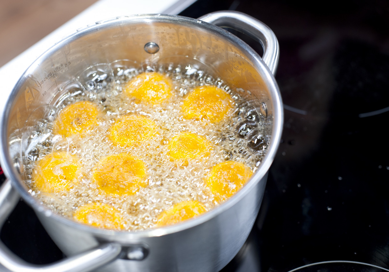 Przepis Dnia V: Pączki ze słodkich ziemniaków, odc. 54 foto