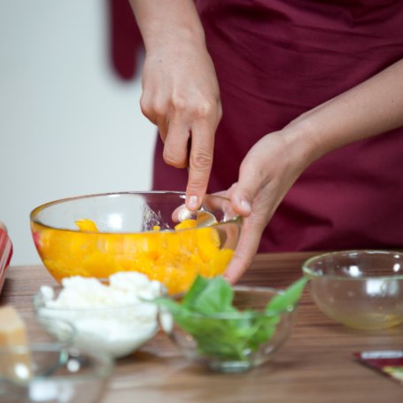 Krok 2 - Przepis dnia V: Tortellini z dynią i domową ricottą, odc. 15 foto