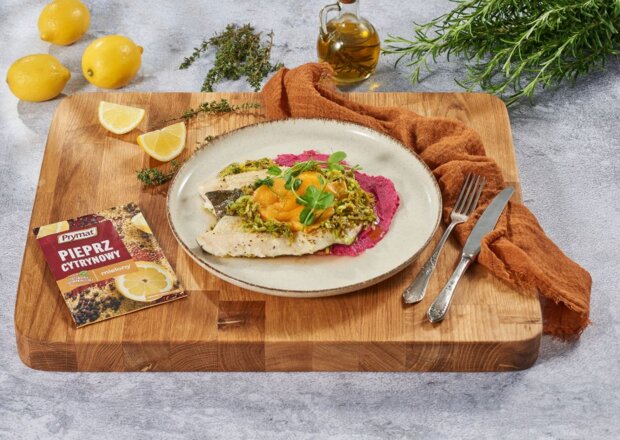 Fotografia przedstawiająca Pstrąg au gratin z różowym purée, DS XXIV, odc. 26