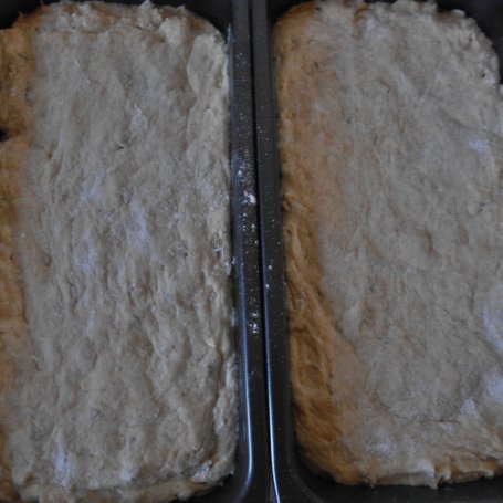 Krok 5 - Pszenno-kukurydziany chleb z kefirem i słonecznikiem foto