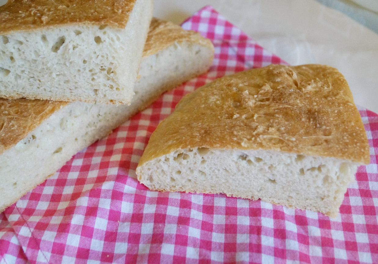 Pszenny chleb drożdżowy bez wyrabiania foto