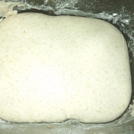 Krok 2 - Pszenny chleb na zakwasie foto