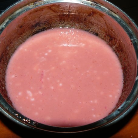 Krok 2 - " Ptasie w kubku " foto