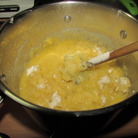 Krok 3 - PTYSIE Z BITĄ ŚMIETANĄ I SERKIEM MASCARPONE foto