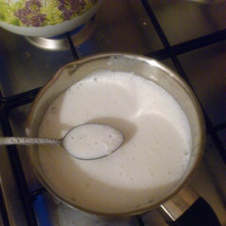 Krok 1 - Pudding ryżowo-kokosowy z białą czekoladą foto