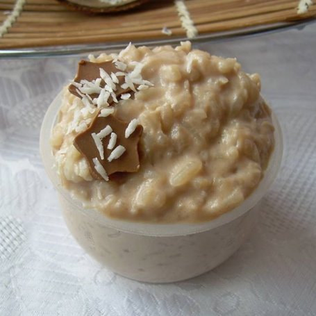 Krok 3 - Pudding ryżowo-kokosowy z białą czekoladą foto
