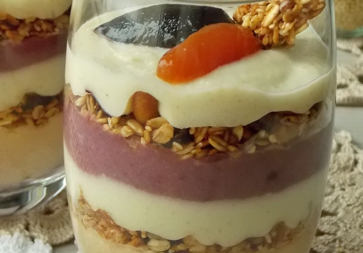 Pudding z kaszy jaglanej z granolą DoradcaSmaku.pl