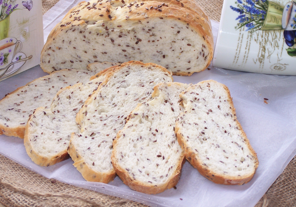 Pulchne z siemieniem lnianym, czyli chlebki na weekend DoradcaSmaku.pl