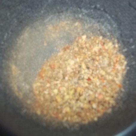 Krok 2 - Pulpeciki w sosie pomidorowo-cebulowym foto