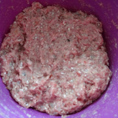 Krok 1 - Pulpeciki z mięsa indyczego w sosie borowikowym foto