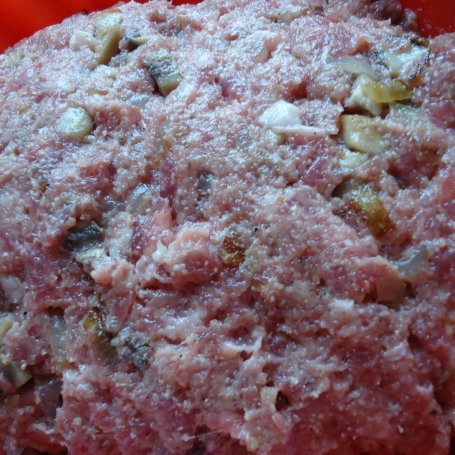 Krok 3 - Pulpeciki z mozzarellą w sosie pieczarkowo-serowym foto