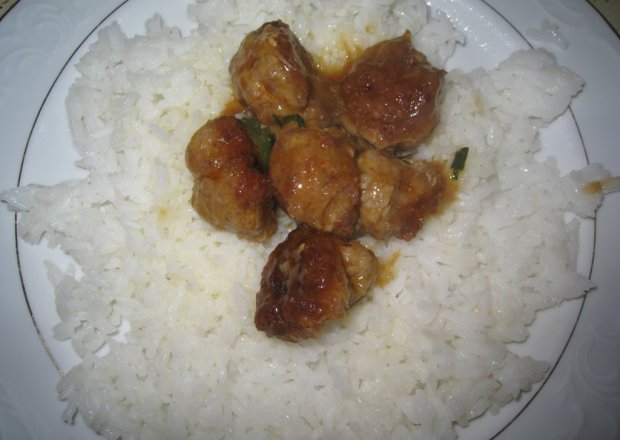 Fotografia przedstawiająca Pulpeciki z ryżem