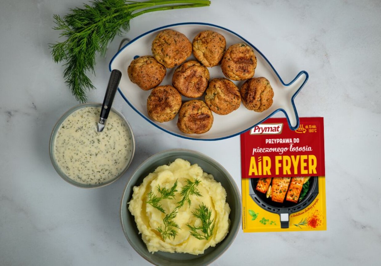 Pulpety rybne z air fryera w sosie koperkowym foto