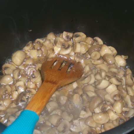 Krok 4 - Pulpety w sosie pieczarkowym wg Zub3r'a foto