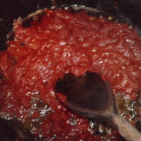 Krok 7 - Pulpety w sosie pomidorowym foto