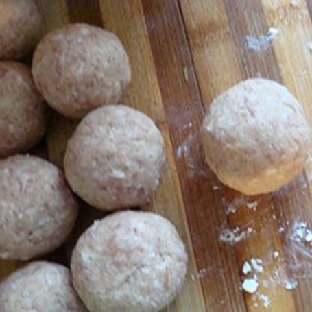 Krok 3 - Pulpety z niespodzianką foto