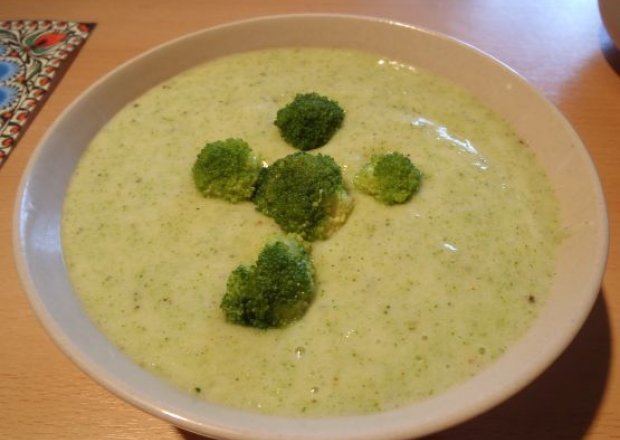 Fotografia przedstawiająca Puree ziemniaczano-brokułowe