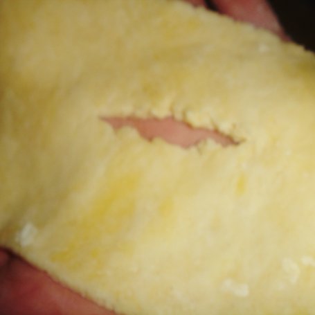 Krok 4 - Puszyste faworki foto