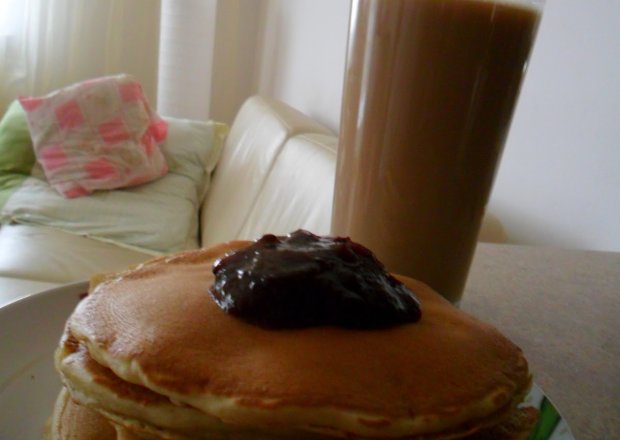 Fotografia przedstawiająca Puszyste pancakes