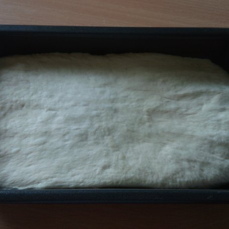 Krok 3 - Puszysty chleb jogurtowy foto