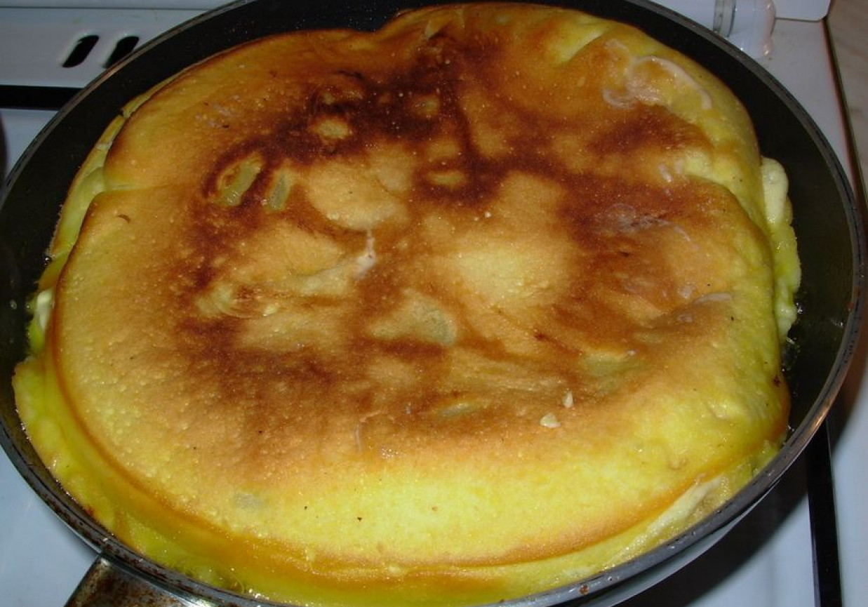 Puszysty omlet foto