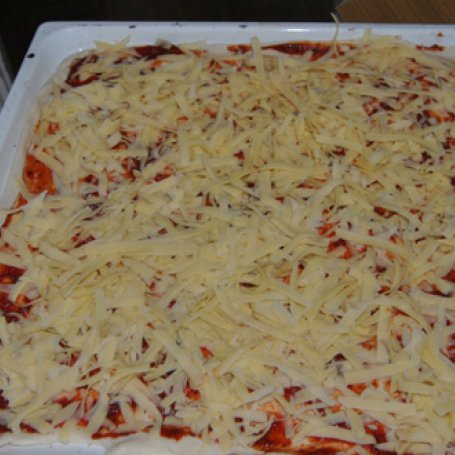 Krok 3 - Pyszna domowa pizza foto